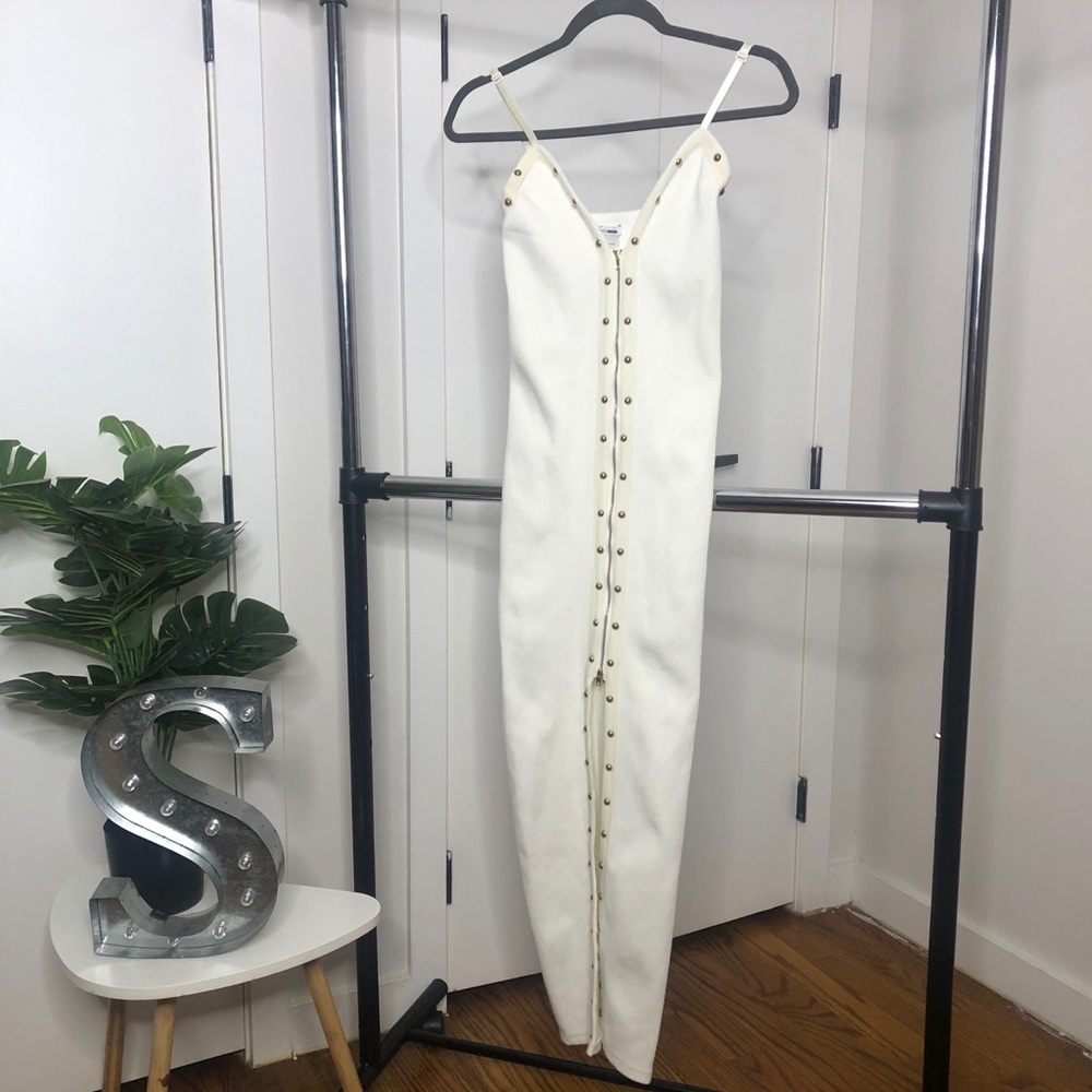 White midi dress with gold hard wear